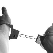 handcuffs-921290__340